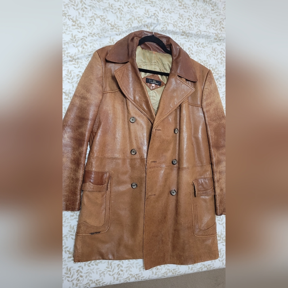 Elegant Tan Leather Pea Coat